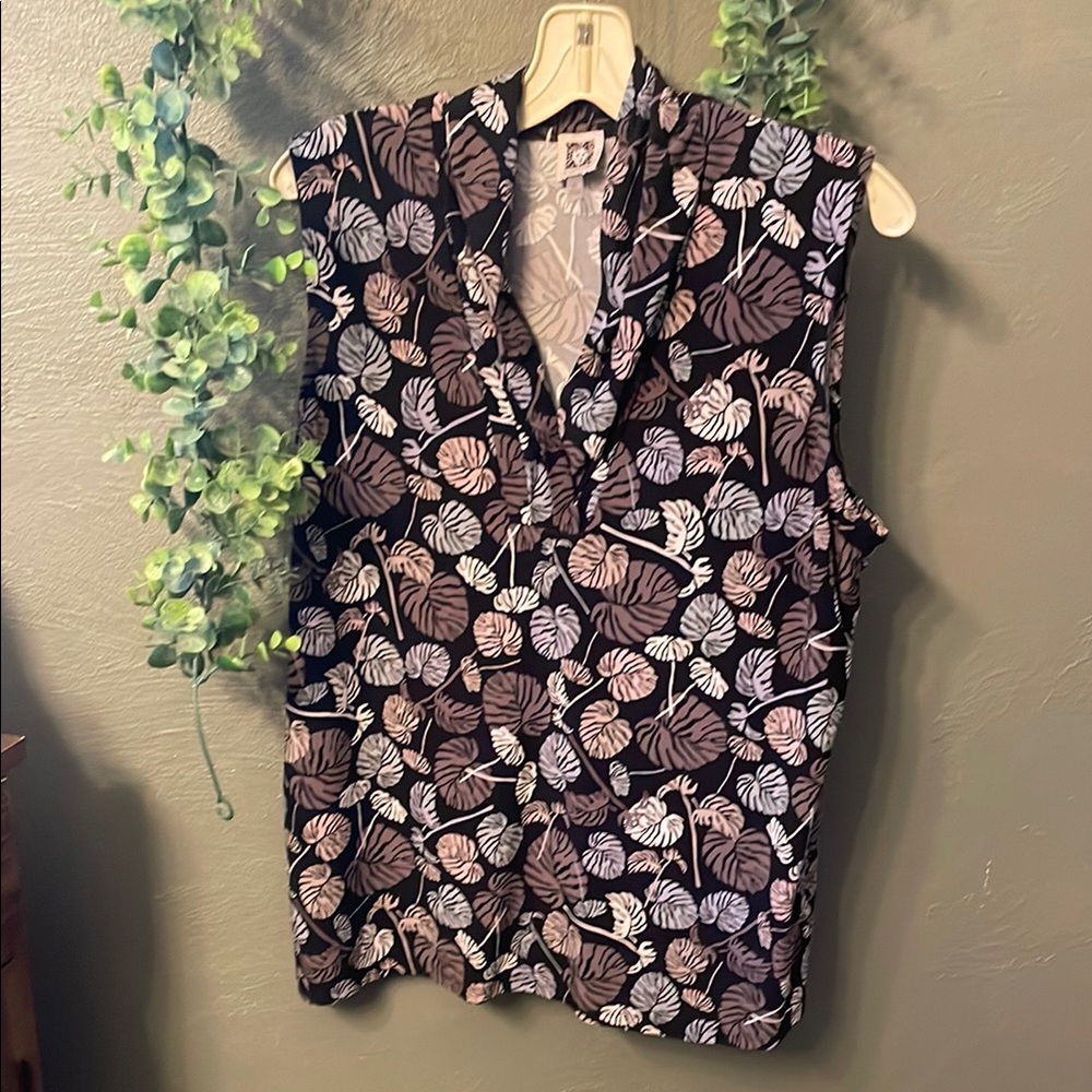 Anne Klein Monstera Leaf Sleeveless Blouse XL